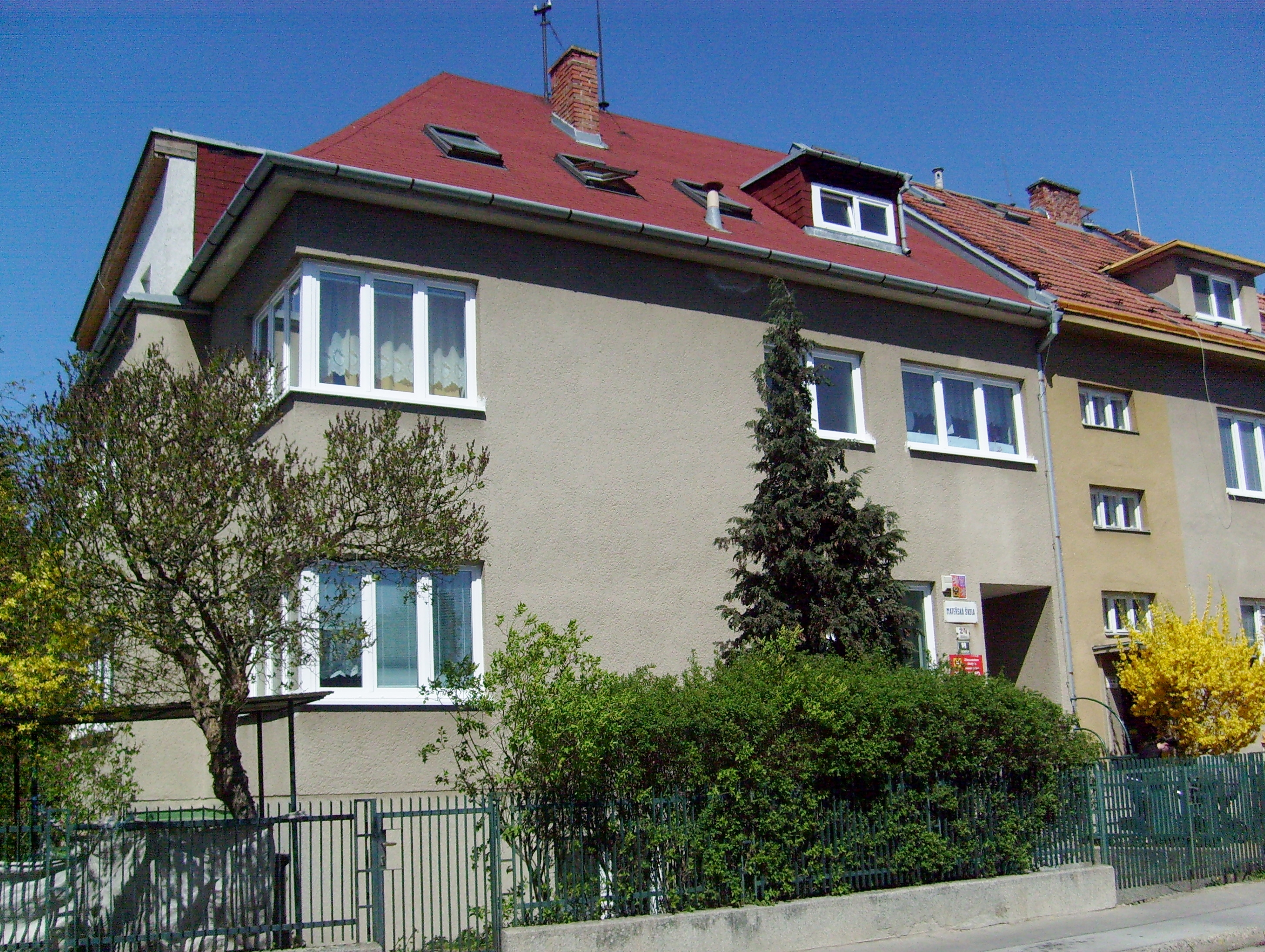 Exteriér školky